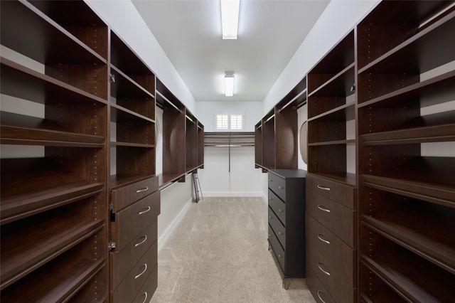 82 N Braided Branch Drive, The Woodlands, TX 77385