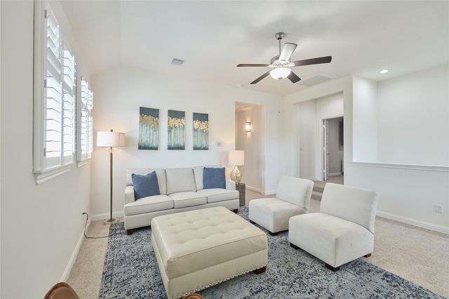 82 N Braided Branch Drive, The Woodlands, TX 77385