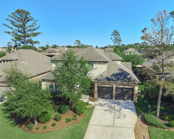 82 N Braided Branch Drive, The Woodlands, TX 77385