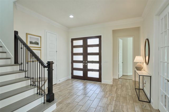 82 N Braided Branch Drive, The Woodlands, TX 77385