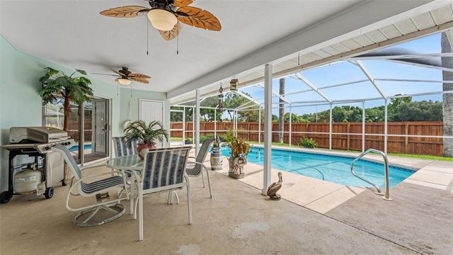 781 POWDER HORN ROW, Lakeland, FL 33809