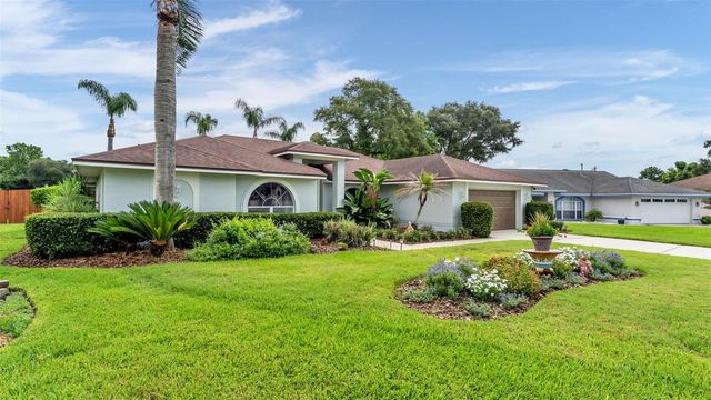 781 POWDER HORN ROW, Lakeland, FL 33809