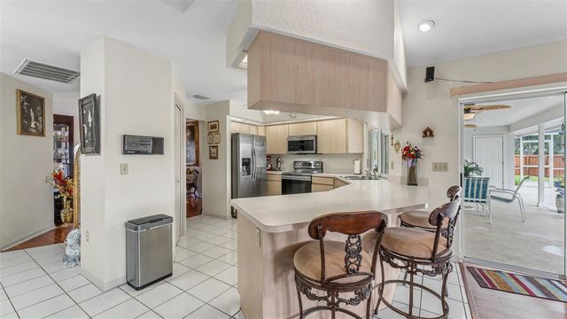 781 POWDER HORN ROW, Lakeland, FL 33809