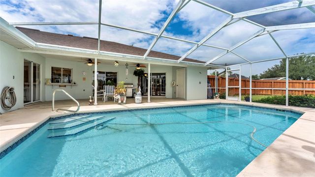 781 POWDER HORN ROW, Lakeland, FL 33809