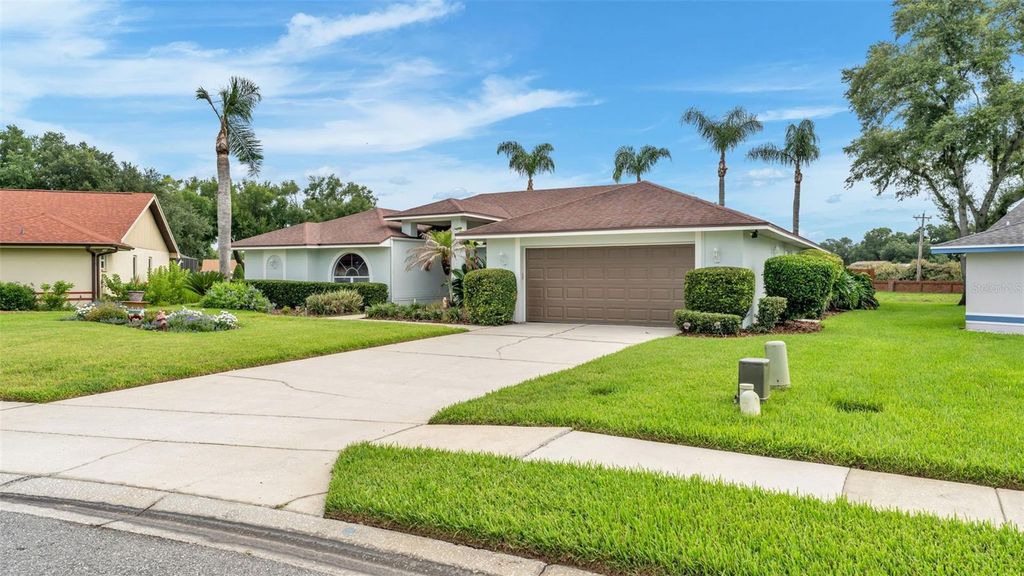 781 POWDER HORN ROW, Lakeland, FL 33809