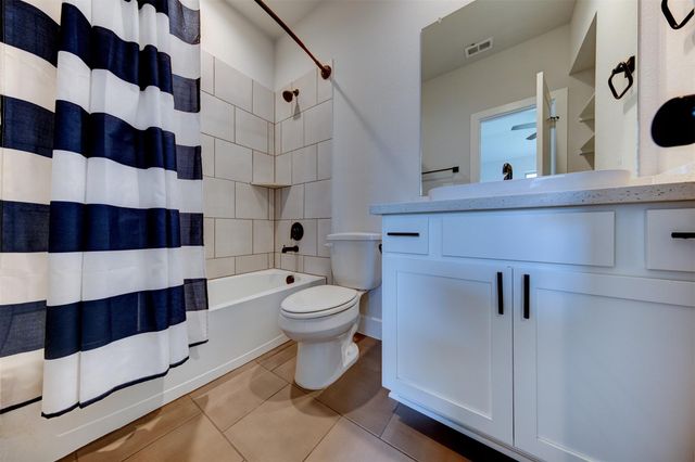 13424 Diamond Reef Lane, La Marque, TX 77568