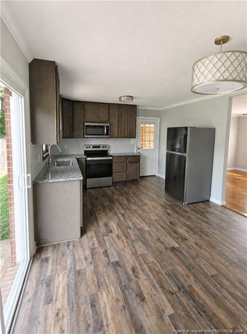 5459 Plateau Road, Fayetteville, NC 28303