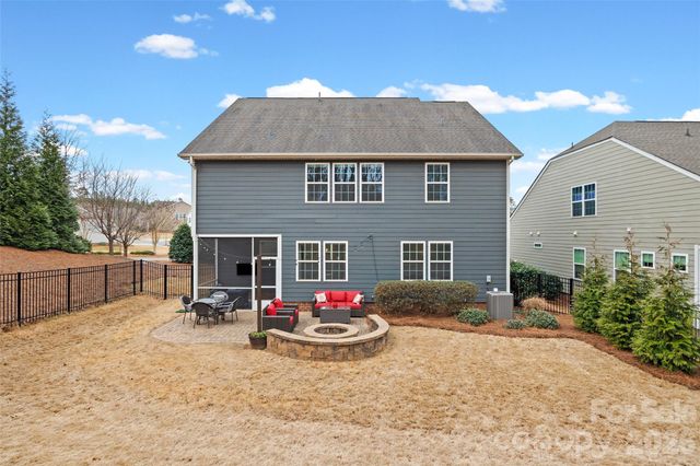 4055 Oakmere Road, Waxhaw, NC 28173