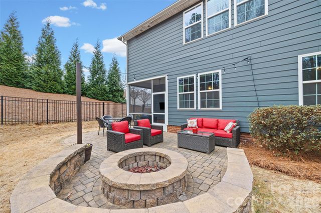 4055 Oakmere Road, Waxhaw, NC 28173