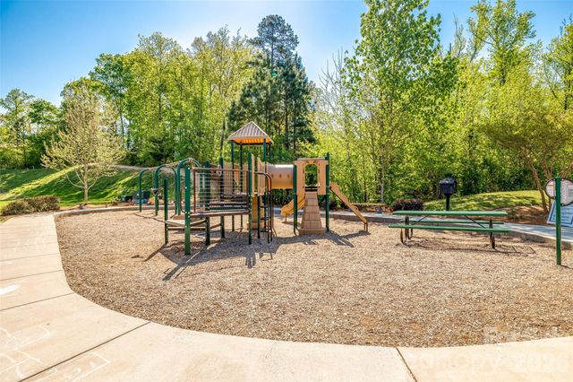 4055 Oakmere Road, Waxhaw, NC 28173