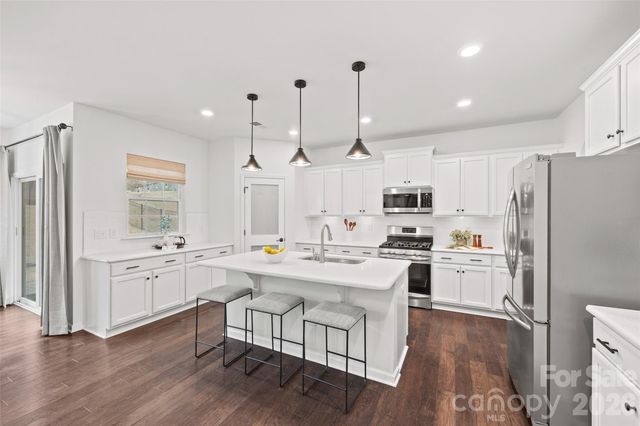 4055 Oakmere Road, Waxhaw, NC 28173