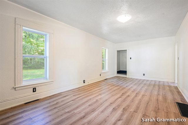 89 Somerset Avenue, Battle Creek, MI 49037