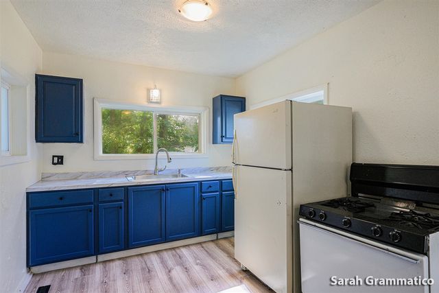 89 Somerset Avenue, Battle Creek, MI 49037