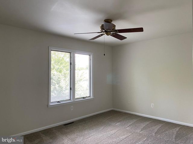 1921 W ZABENKO DR, Wilmington, DE 19808