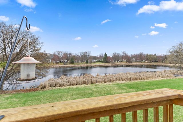 10402 Yorktown Lane N, Maple Grove, MN 55369