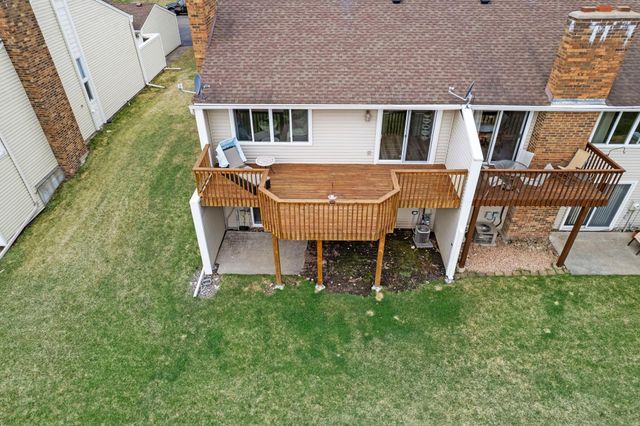 10402 Yorktown Lane N, Maple Grove, MN 55369