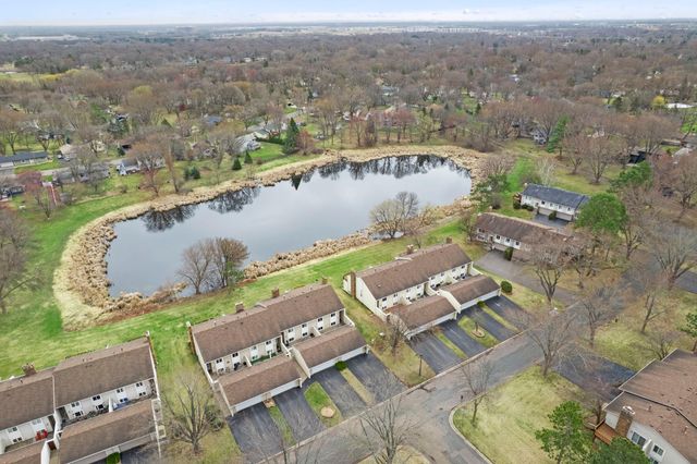 10402 Yorktown Lane N, Maple Grove, MN 55369
