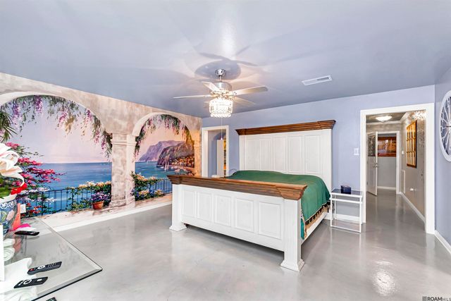 1049 Castle Kirk Dr, Baton Rouge, LA 70808