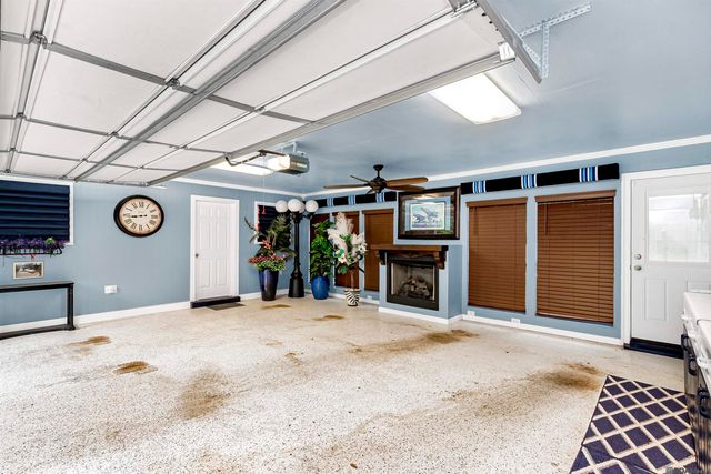 1049 Castle Kirk Dr, Baton Rouge, LA 70808