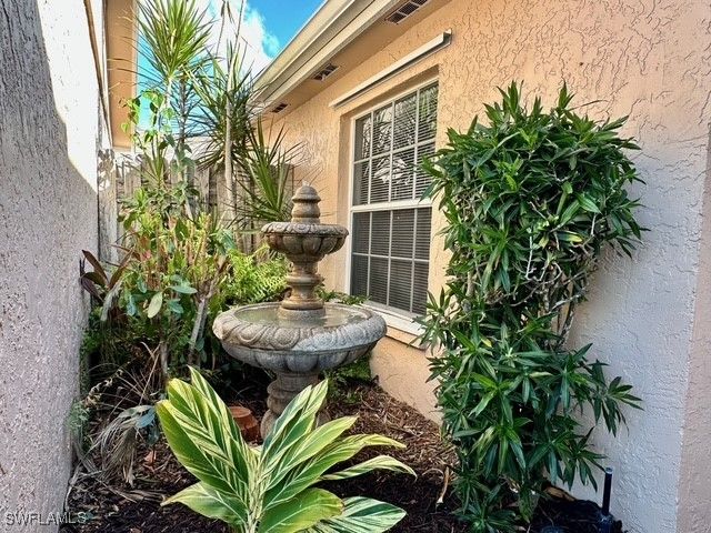 2518 Sailors WAY 115, Naples, FL 34109