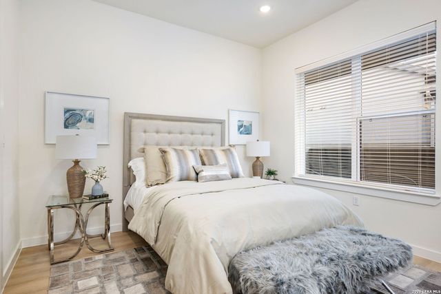 719 E Locust St Unit 3108, San Antonio, TX 78212