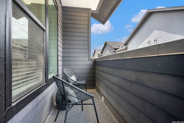 719 E Locust St Unit 3108, San Antonio, TX 78212