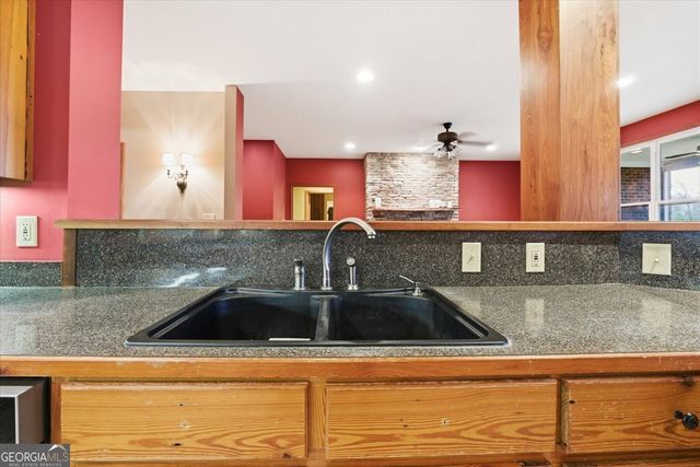 2760 Vinson Highway SE, Milledgeville, GA 31061