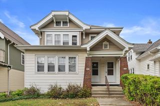 1607 N 52nd STREET #1609, Milwaukee, WI 53208