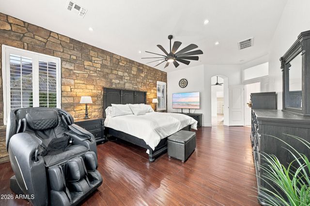 8073 W Louise Drive, Peoria, AZ 85383