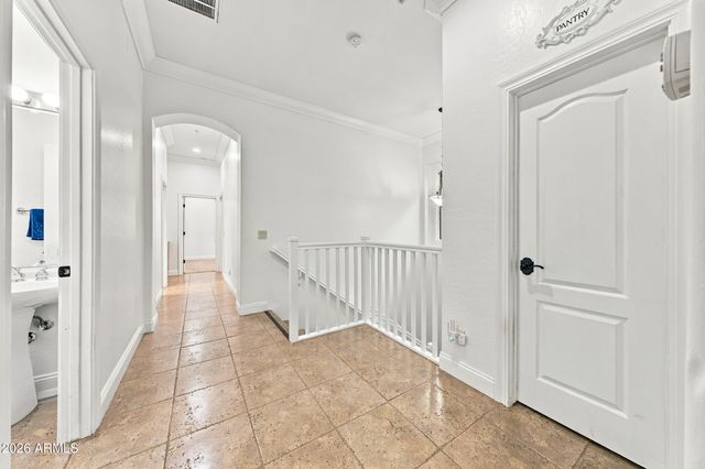 8073 W Louise Drive, Peoria, AZ 85383