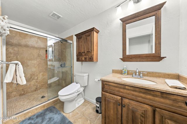 8073 W Louise Drive, Peoria, AZ 85383