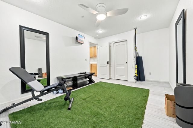 8073 W Louise Drive, Peoria, AZ 85383