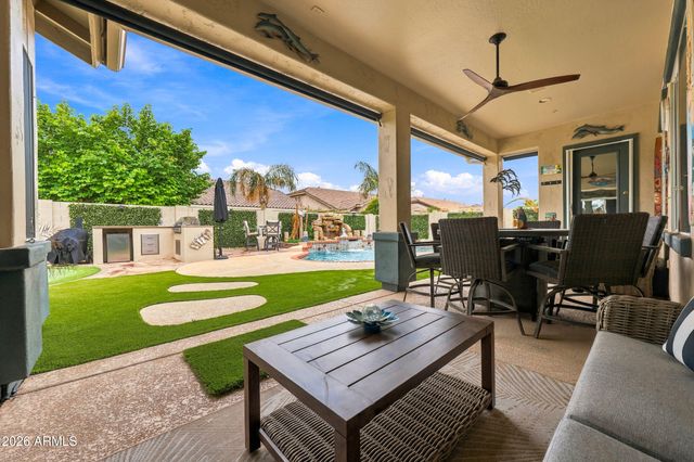 8073 W Louise Drive, Peoria, AZ 85383
