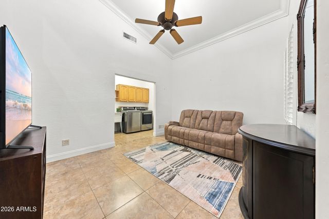 8073 W Louise Drive, Peoria, AZ 85383