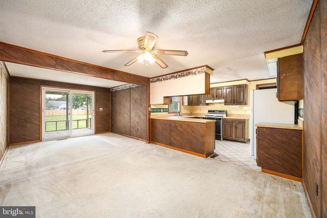 304 CALVIN DR, Salisbury, MD 21804