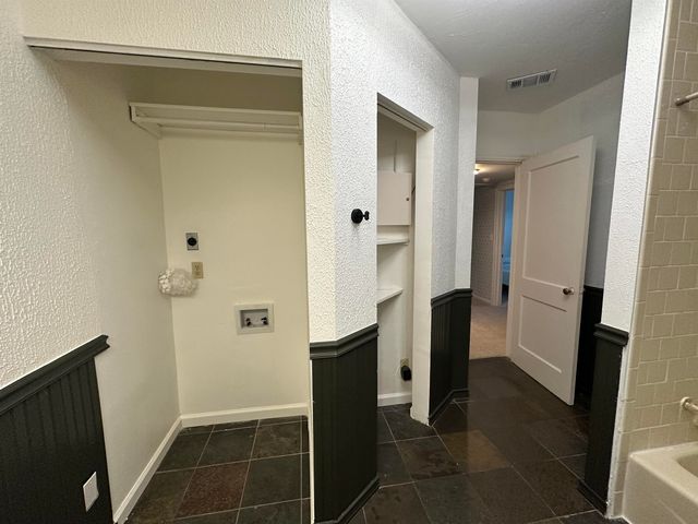 1200 Hawthorne Street, Tallahassee, FL 32308