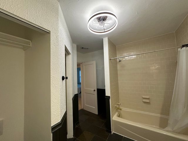 1200 Hawthorne Street, Tallahassee, FL 32308