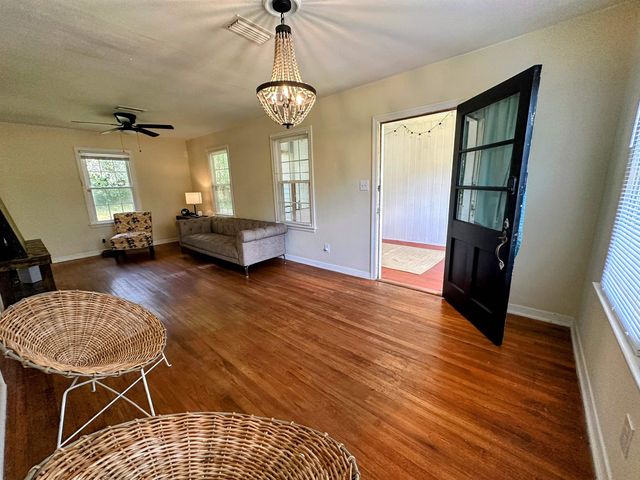 1200 Hawthorne Street, Tallahassee, FL 32308