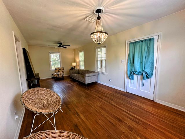 1200 Hawthorne Street, Tallahassee, FL 32308