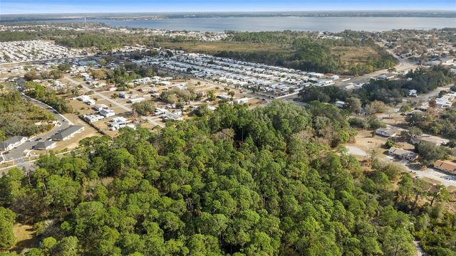 2279 HAMMOCK ROAD, Sebring, FL 33872