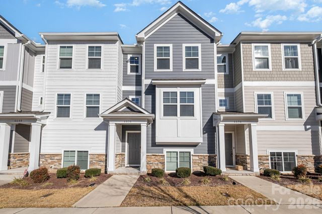 6638 Perry Creek Road, Raleigh, NC 27616