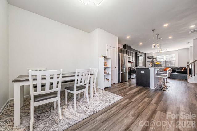 6638 Perry Creek Road, Raleigh, NC 27616