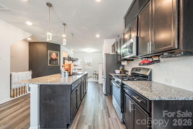 6638 Perry Creek Road, Raleigh, NC 27616