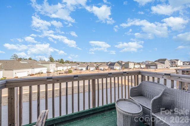 6638 Perry Creek Road, Raleigh, NC 27616