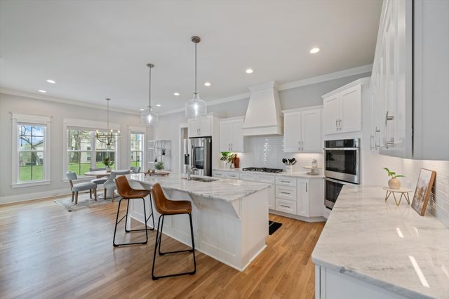 6070 Kidman Ln, Spring Hill, TN 37174