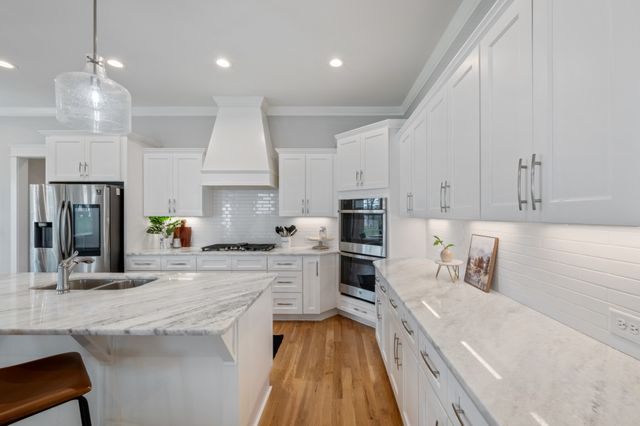 6070 Kidman Ln, Spring Hill, TN 37174