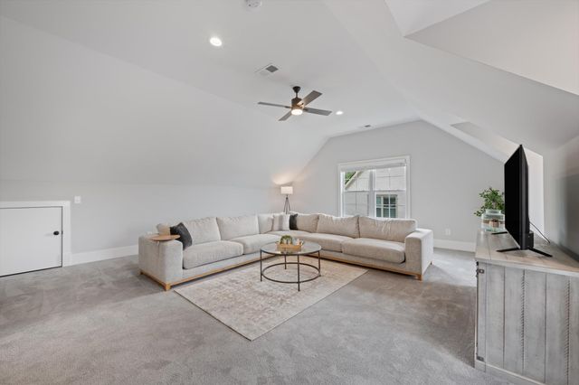 6070 Kidman Ln, Spring Hill, TN 37174