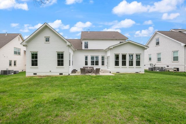 6070 Kidman Ln, Spring Hill, TN 37174