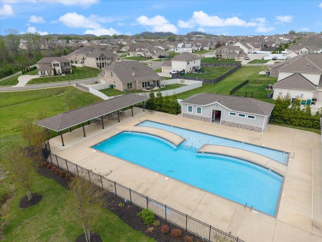 6070 Kidman Ln, Spring Hill, TN 37174