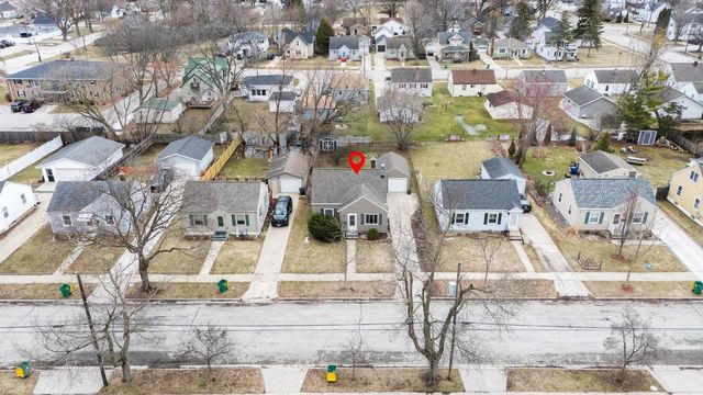 825 15TH AVENUE, Green Bay, WI 54304